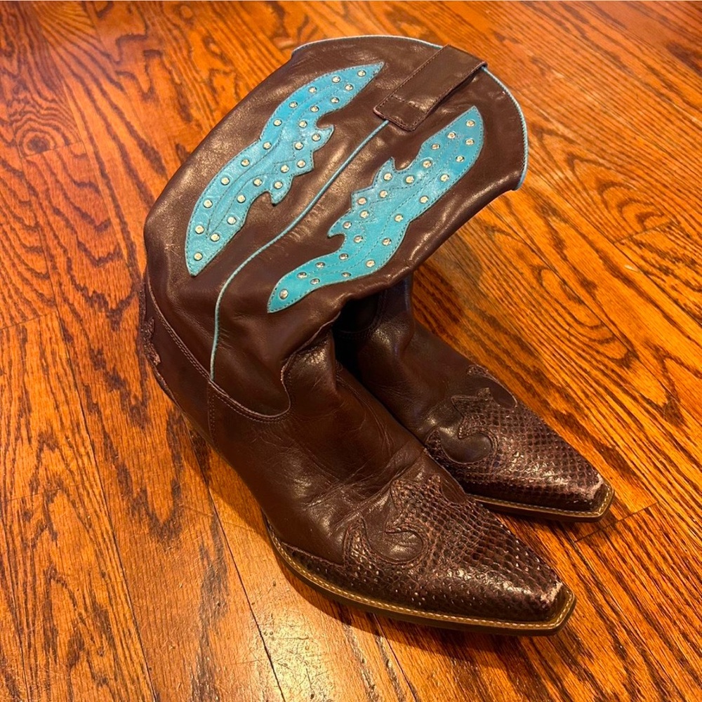 Brown & Turquoise Cowboy Boots